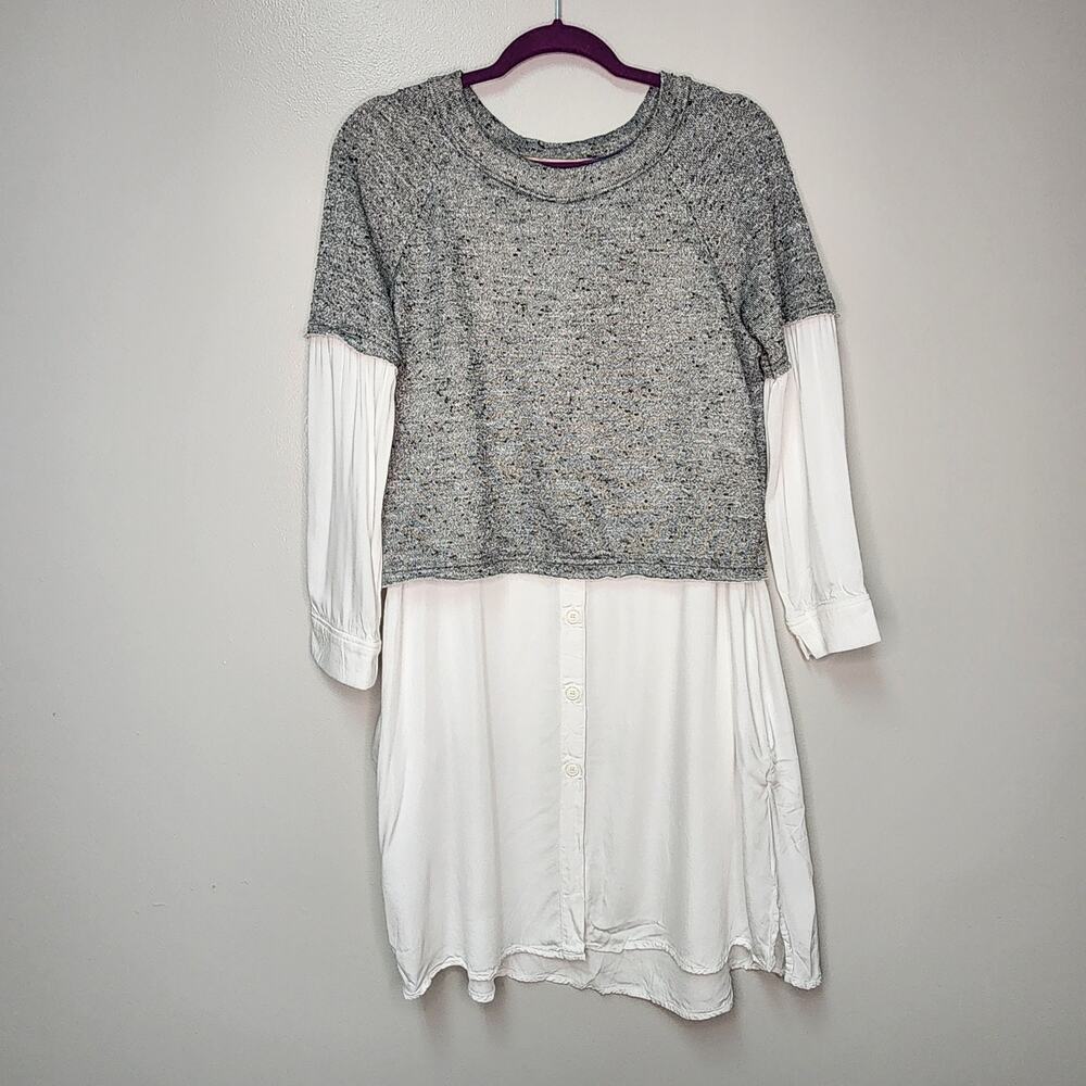 Violet White button down Shirt with attached Gray Sweater size Medium